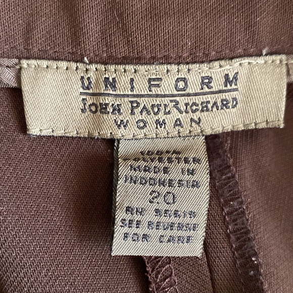 Woman’s 2pc Brown Pantsuit - Picture 5 of 14